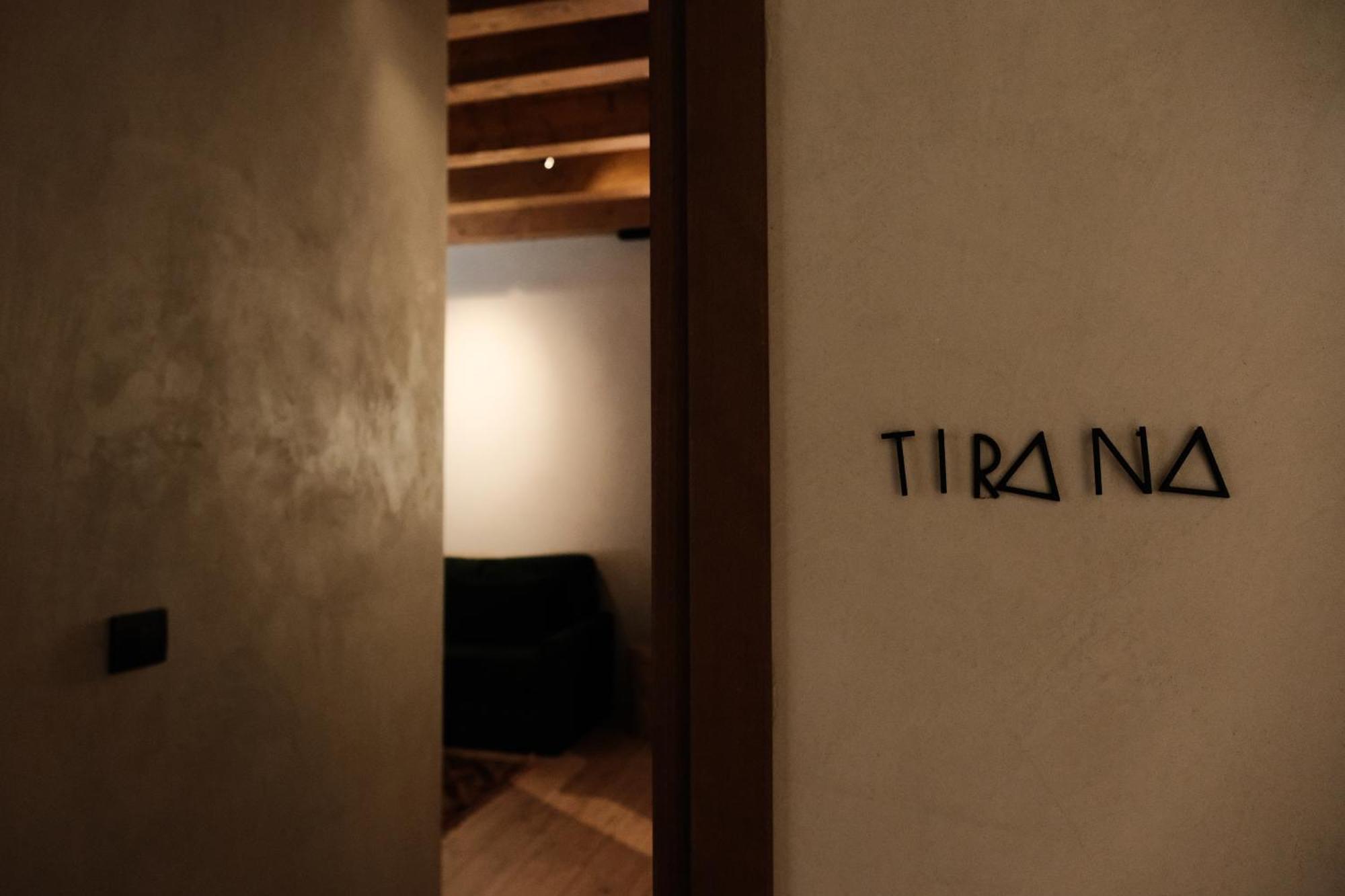 Faces & Places Boutique Hotel Тирана Экстерьер фото